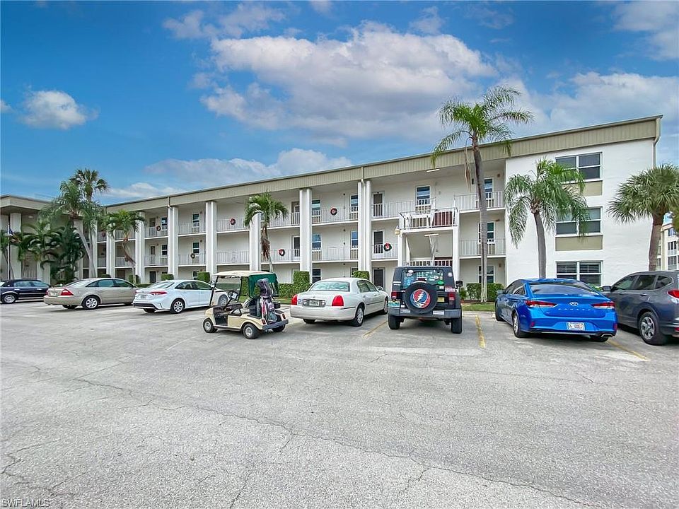 1st image of 1624 Pine Valley Dr APT 204