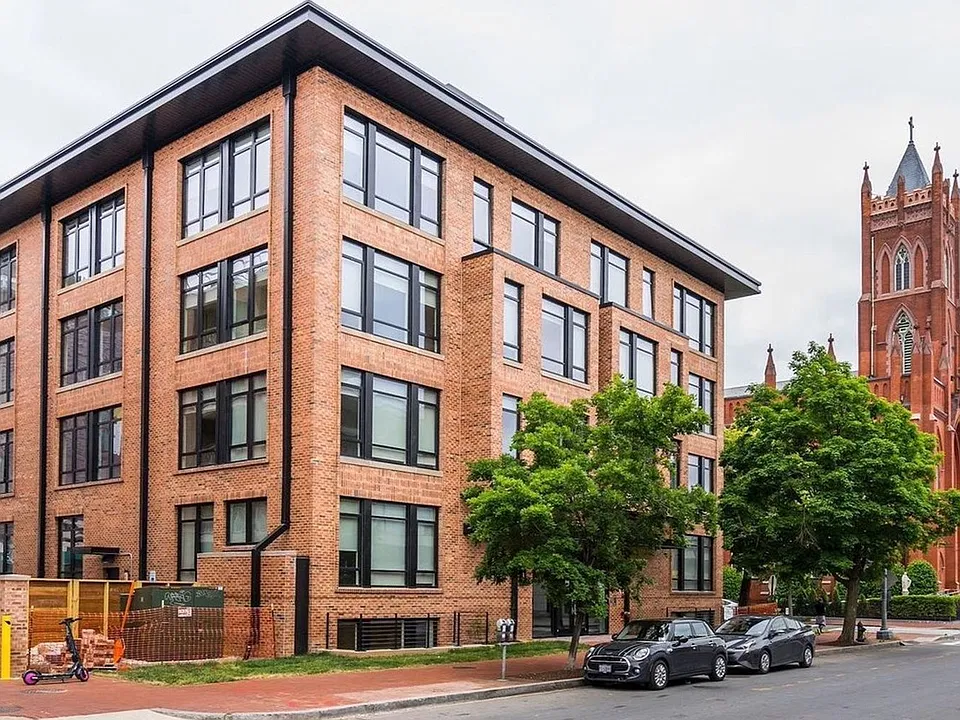801 N St NW #304