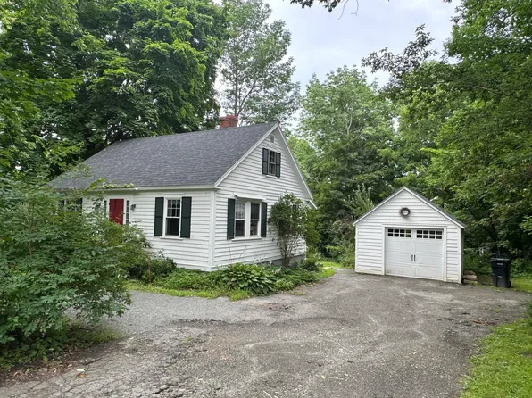 1004 Broadway Street, Bangor, ME 04401