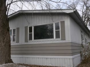 970 Marie Ln #970, Madison Hts, MI 48071