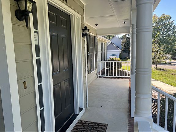 4th image of 4300 Riverport Rd