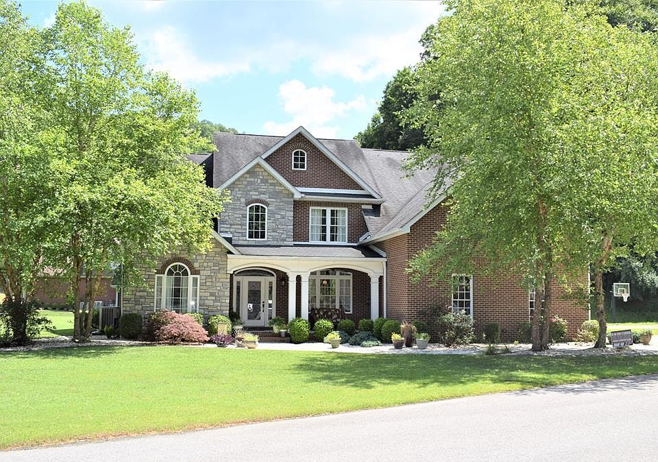 1st image of 133 Locust Dr
