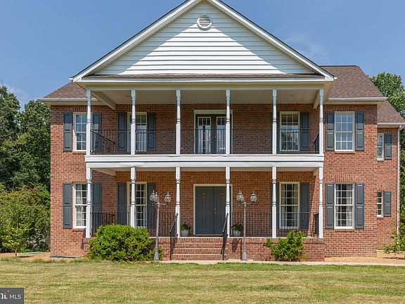 3rd image of 4647 Panorama Dr