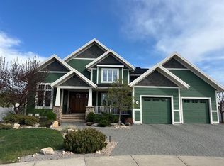 31 S Ashley Close, Red Deer, AB T4R2X3