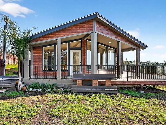 2nd image of 235 Grimont Rd