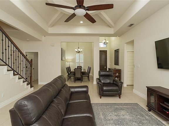5th image of 2101 Stonebriar Rd