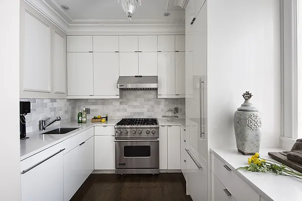 Sold by Town Residential | media 25