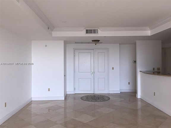 3rd image of 3400 SW 27th Ave APT 806