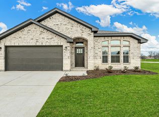 1402 Dry Creek Dr, Cleburne, TX 76033