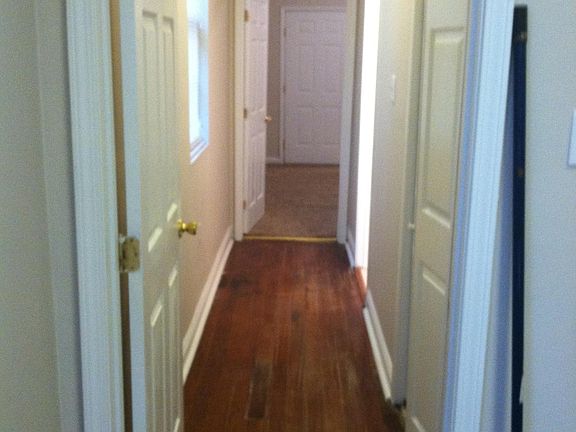 5th image of 3517 S Saratoga St