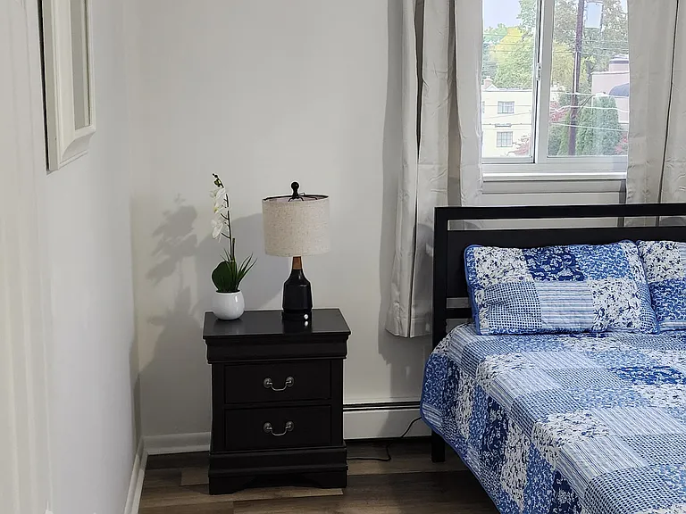 38 Hill Ave #6 — Photo 12