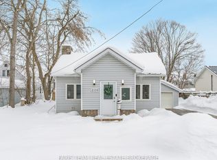 2108 Victoria St, Innisfil, ON L9S 1K4