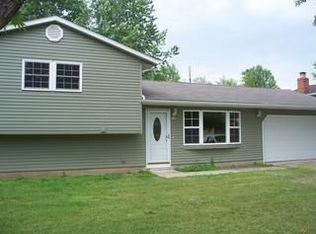 767 Grantwood Ave, Sheffield Lake, OH