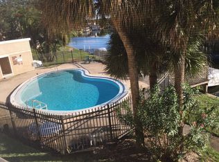 6305 Newtown Cir #5B5, Tampa, FL 33615
