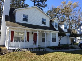 122 Saint Ives Dr, Savannah, GA 31419