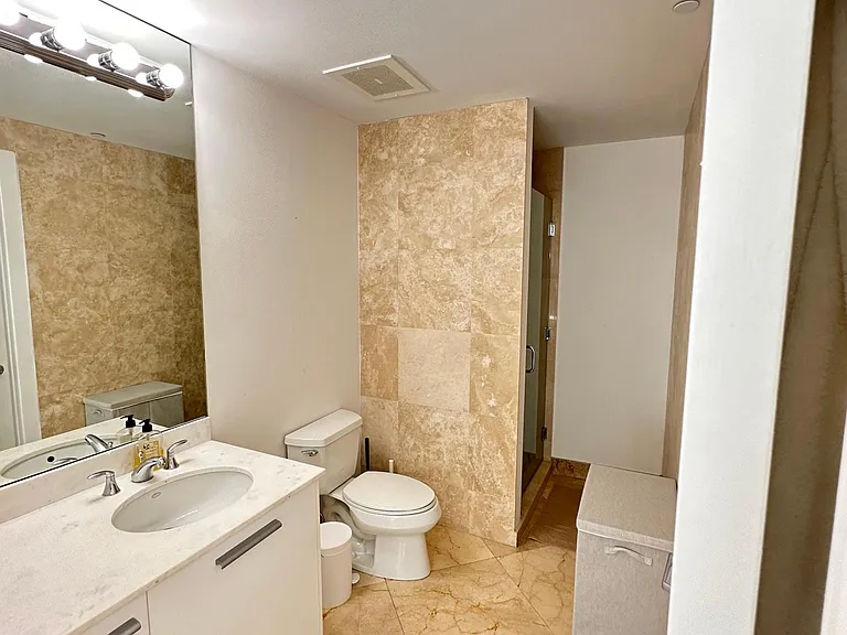 1060 Brickell Ave #413 — Photo 6