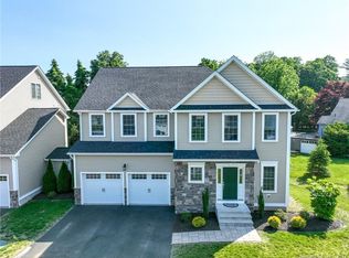 1 Lilac Terrace UNIT 1, West Hartford, CT 06107