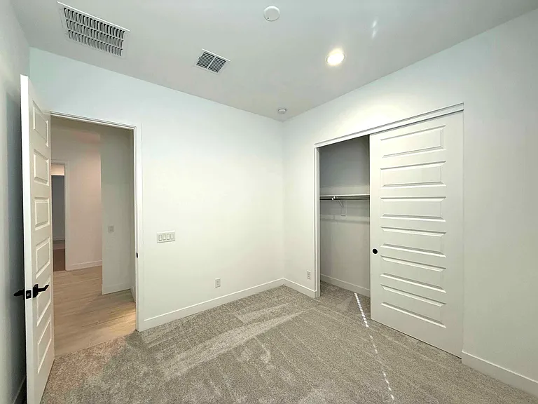 19036 E Celtic Manor Dr — Photo 3