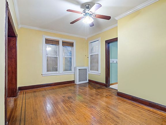 4th image of 116 Essex St
