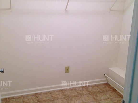 4th image of 544B Willow Cir