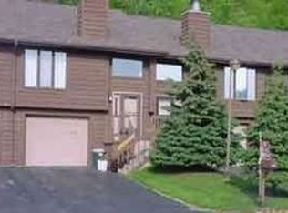 5105 33rd St S, La Crosse, WI 54601