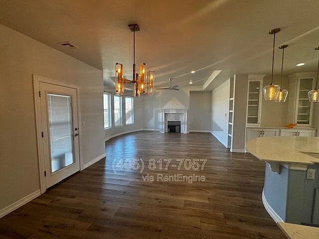 10421 Salt Fork Dr — Photo 4