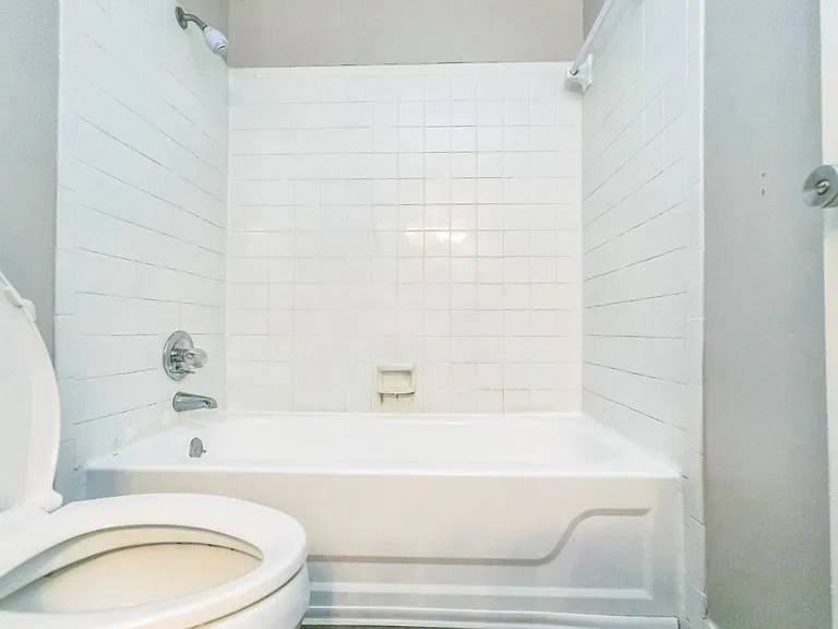 Hampton House — Photo 5