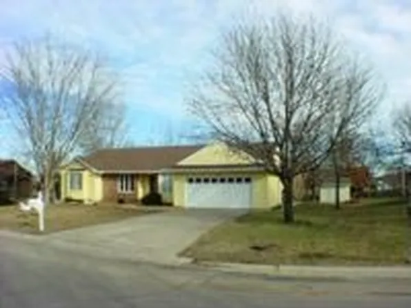 3820 SW Gamwell Rd, Topeka, KS 66610