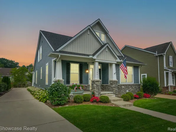 706 Union St, Milford, MI 48381