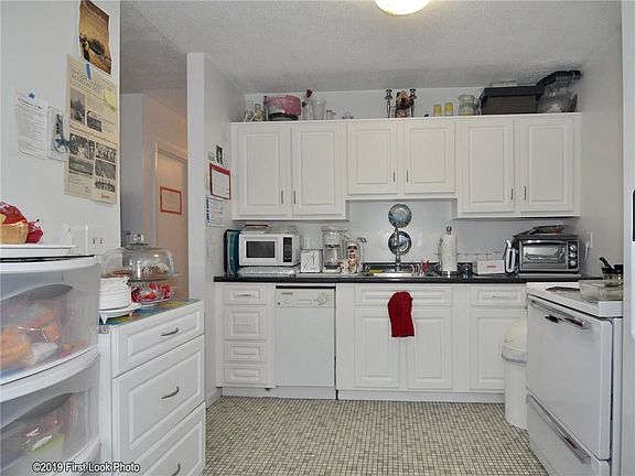 4th image of 71 Ashmont St