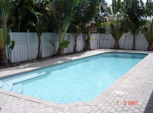 9923 SW 161st Pl, Miami, FL 33196