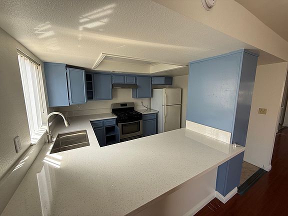4th image of 818 S Ramona St APT B