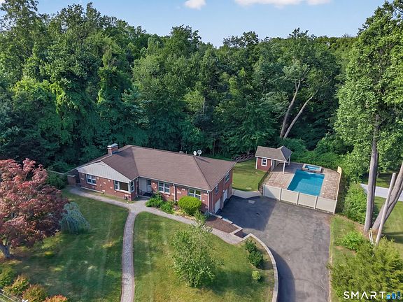 2nd image of 659 West Woods Road