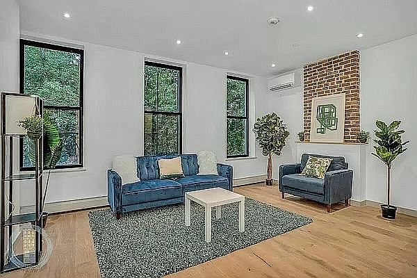 1st image of 750 Macdonough St #4B