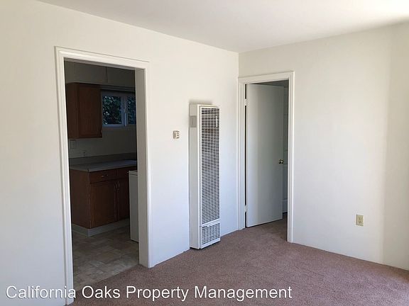 3rd image of 367 Wall St APT 7