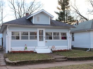 1412 State St, Pekin, IL 61554