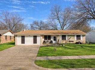 639 Yale Dr, Lancaster, TX