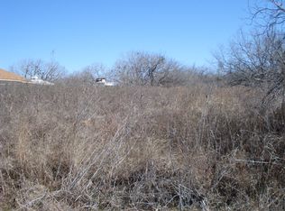 783 Sheffield Rd, Seguin, TX 78155