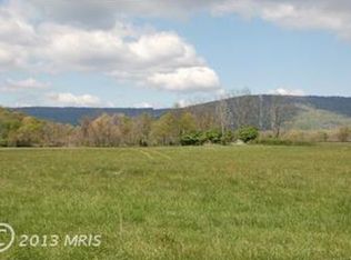 20295 Foggy Bottom Rd, Bluemont, VA 20135