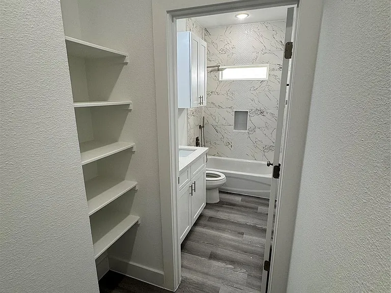 4604 Bricker St #A — Photo 8