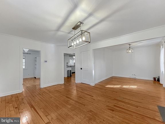4th image of 37820 Mohawk Dr