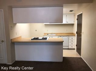 8960 El Mirador Dr, Elk Grove, CA 95624