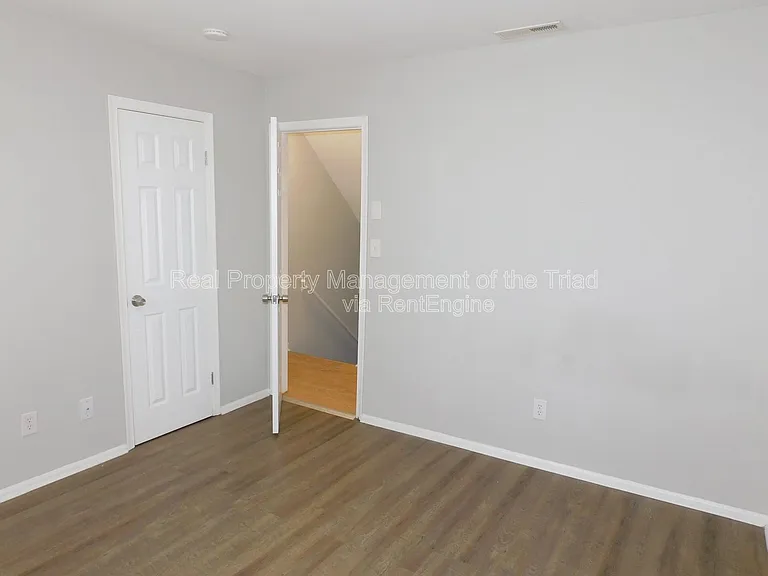 4216 Parker St #C — Photo 6
