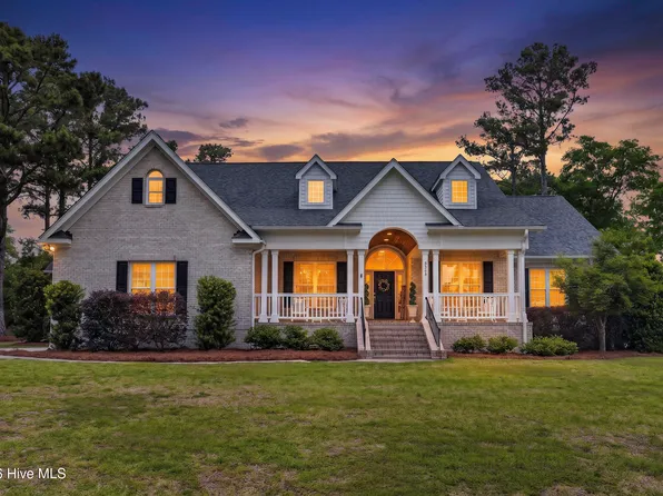 8900 Champion Hills Drive, Wilmington, NC 28411