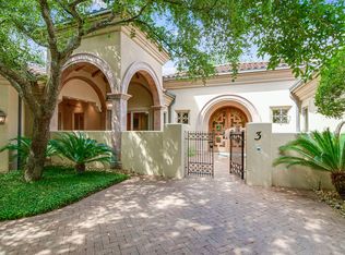 3 Clubhouse Grn, San Antonio, TX 78257