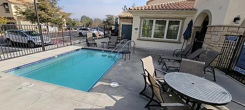 433 Castiano St Photo 1