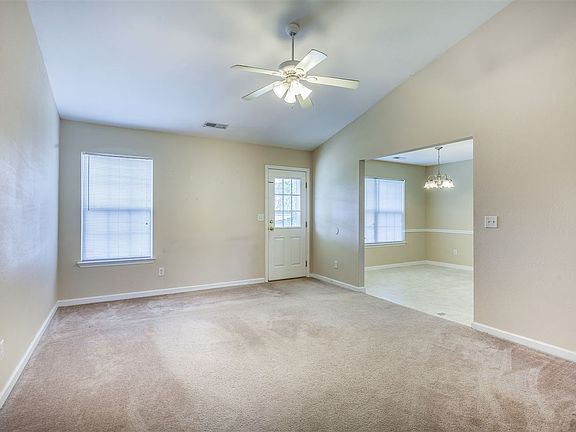 3rd image of 175 Glenn Wade Dr