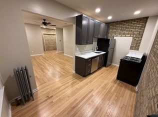 6150 N Winthrop Ave APT 108, Chicago, IL 60660