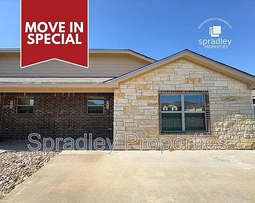 945 Laila Ln Photo 1