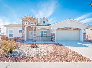 1103 Teak Ln, Carlsbad, NM 88220